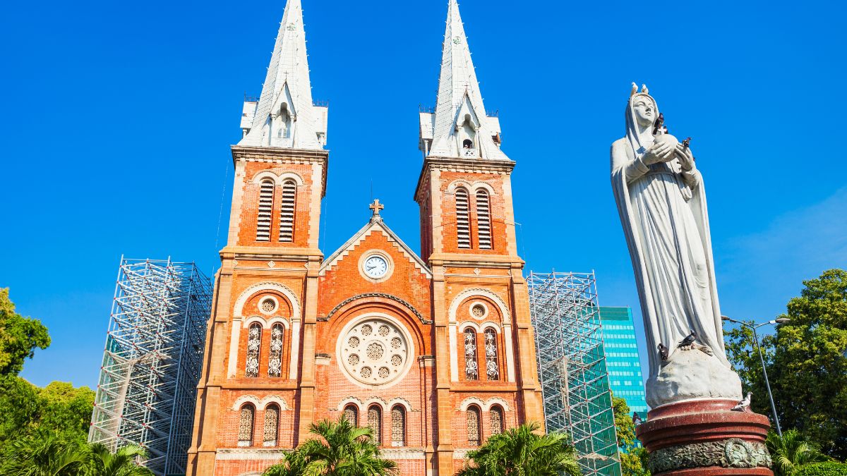 Observe The Representation Of French's Colonial Architecture In Vietnam At The Saigon Notre Dame Cathedral