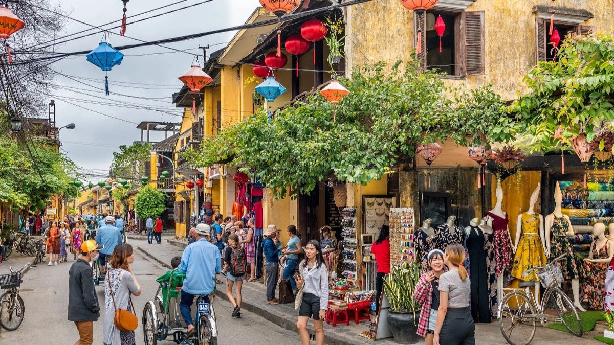 Take a Closer View of Hoi An Old Quarters