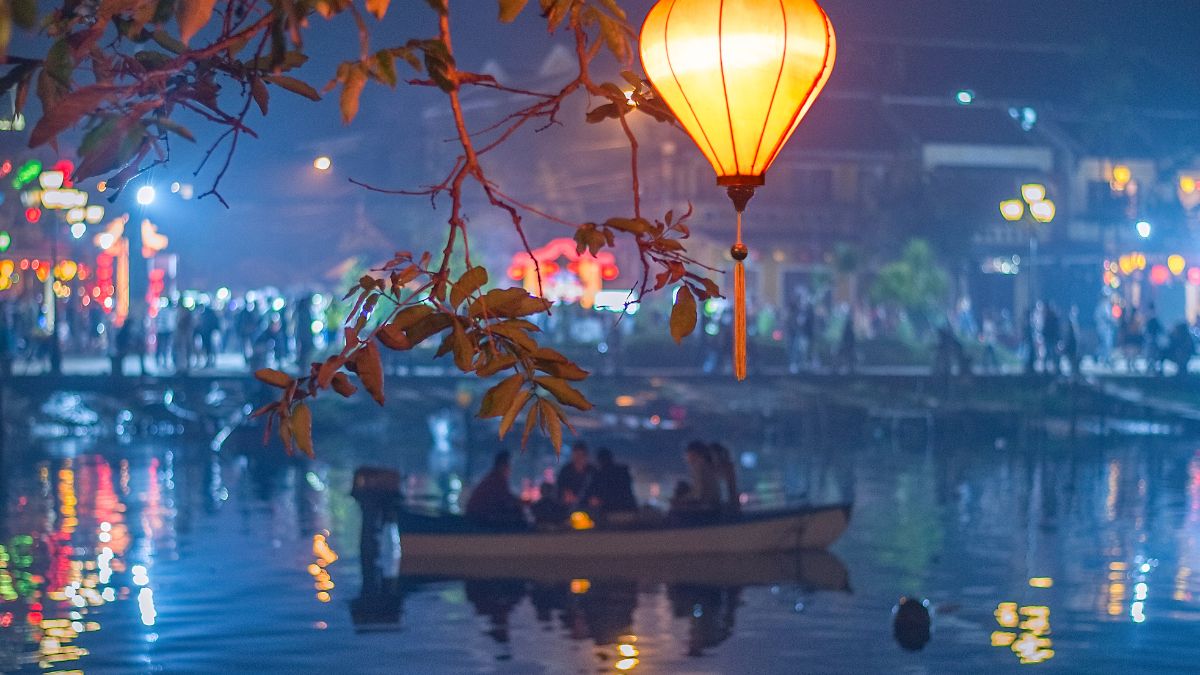 Day 6 Get Lost In The Romantic Lantern Night Of Hoi An