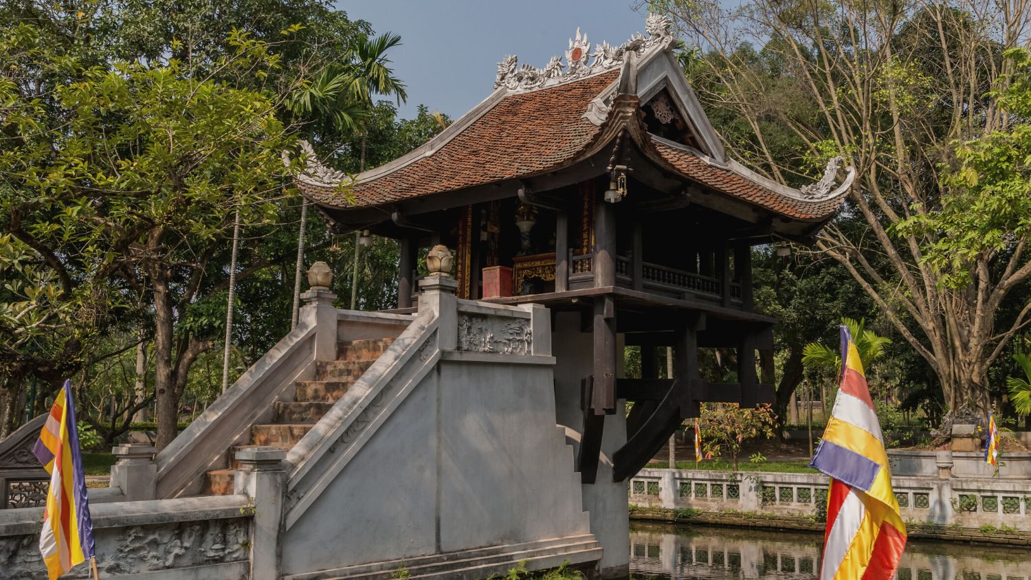  Visit One Pillar Pagoda, One Of Vietnam’s Most Iconic Temples