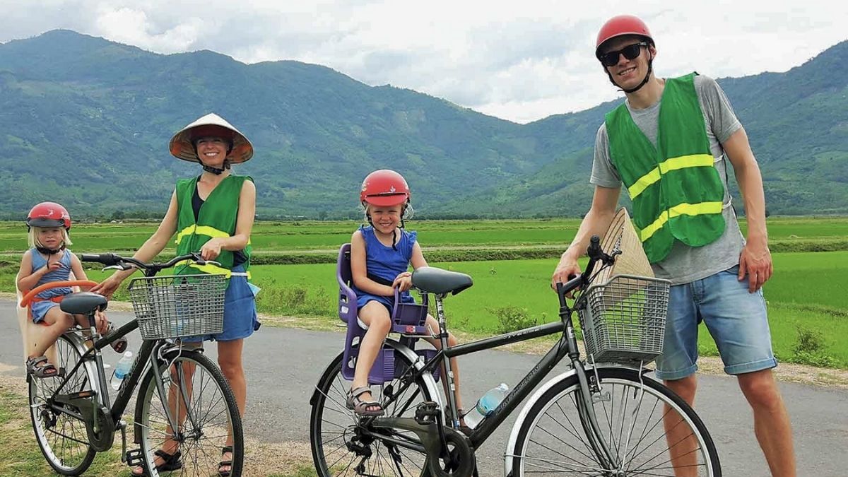 Take A Bicycle To Explore The Countryside Of Nha Trang