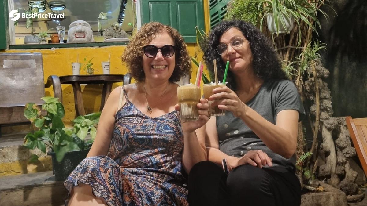 Try authentic Vietnamese coffee in Hoi An