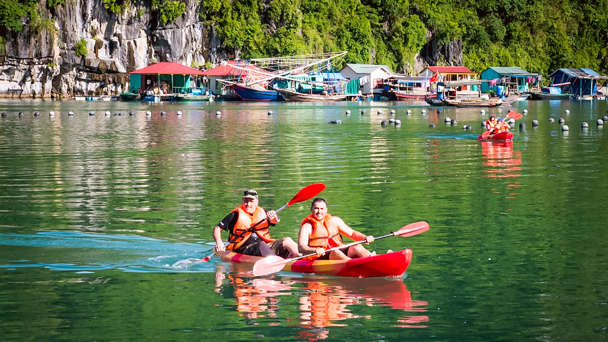 Have fun kayaking in Lan Ha Bay