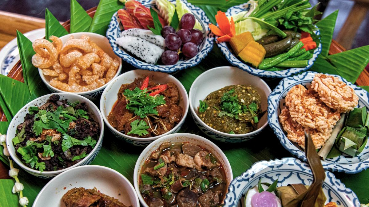 Day 9 Enjoy The Khantoke” Dinner In Chiang Mai