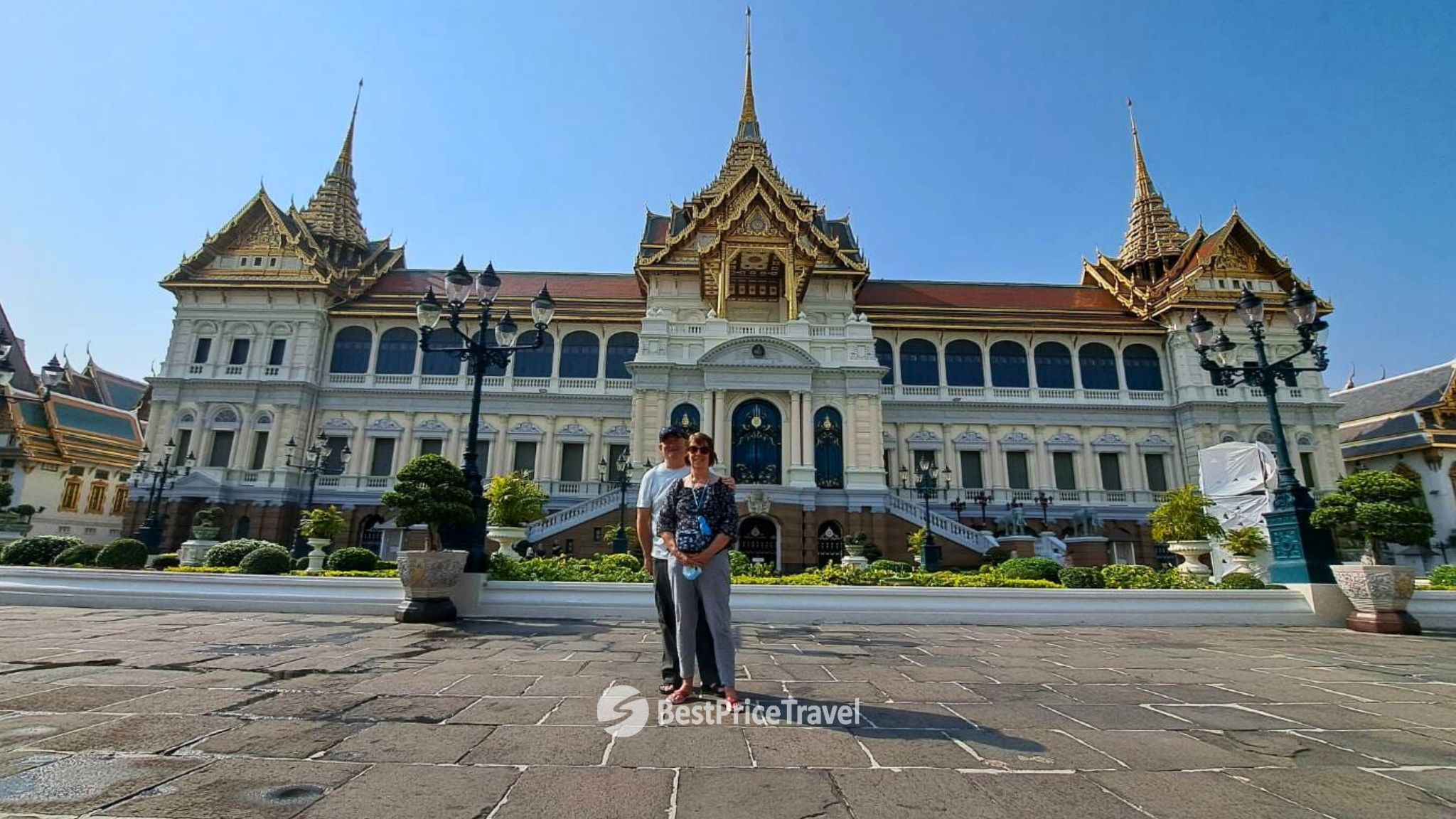 Day 2 Explore The Grand Royal Palace In Bangkok