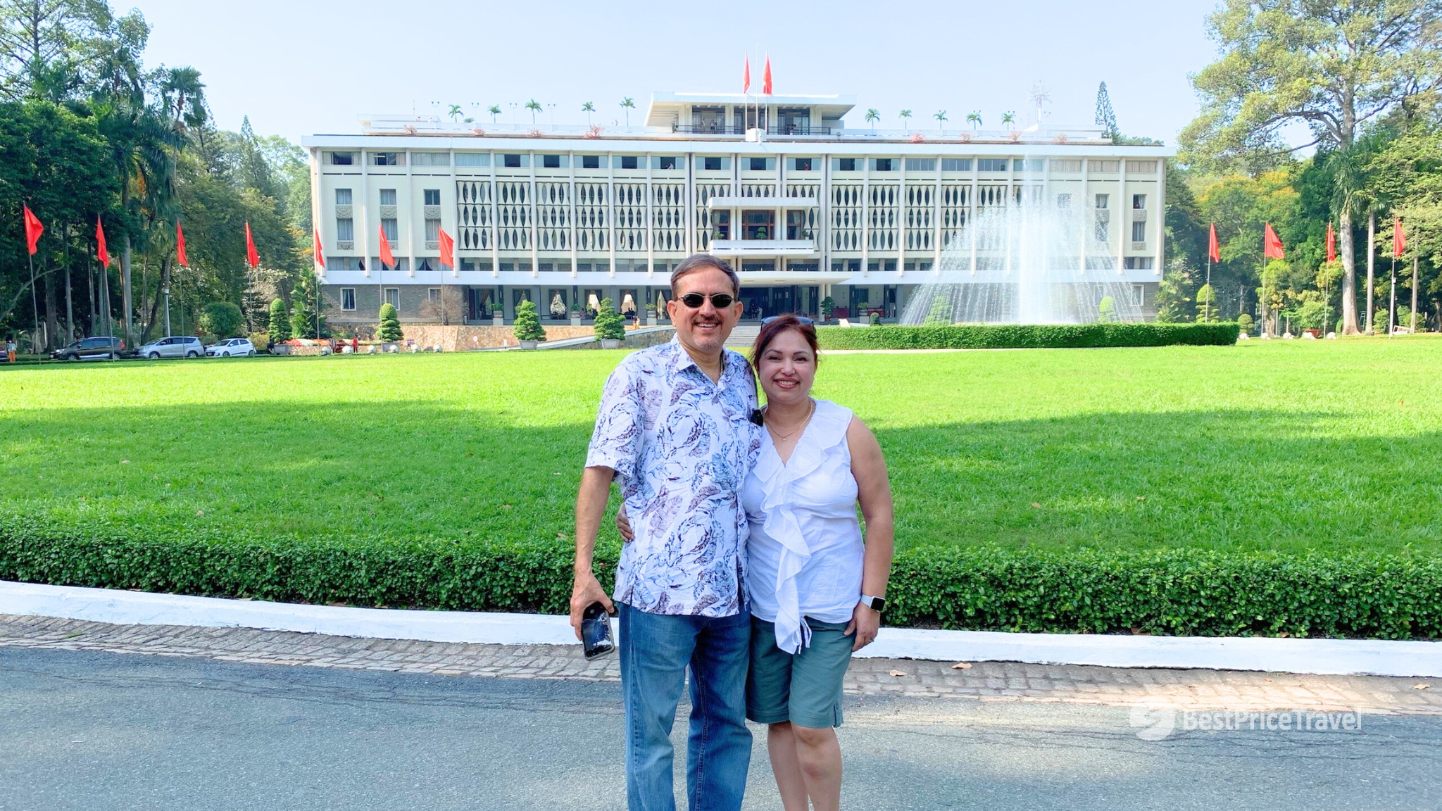 Day 2 Visit The Independence Palace