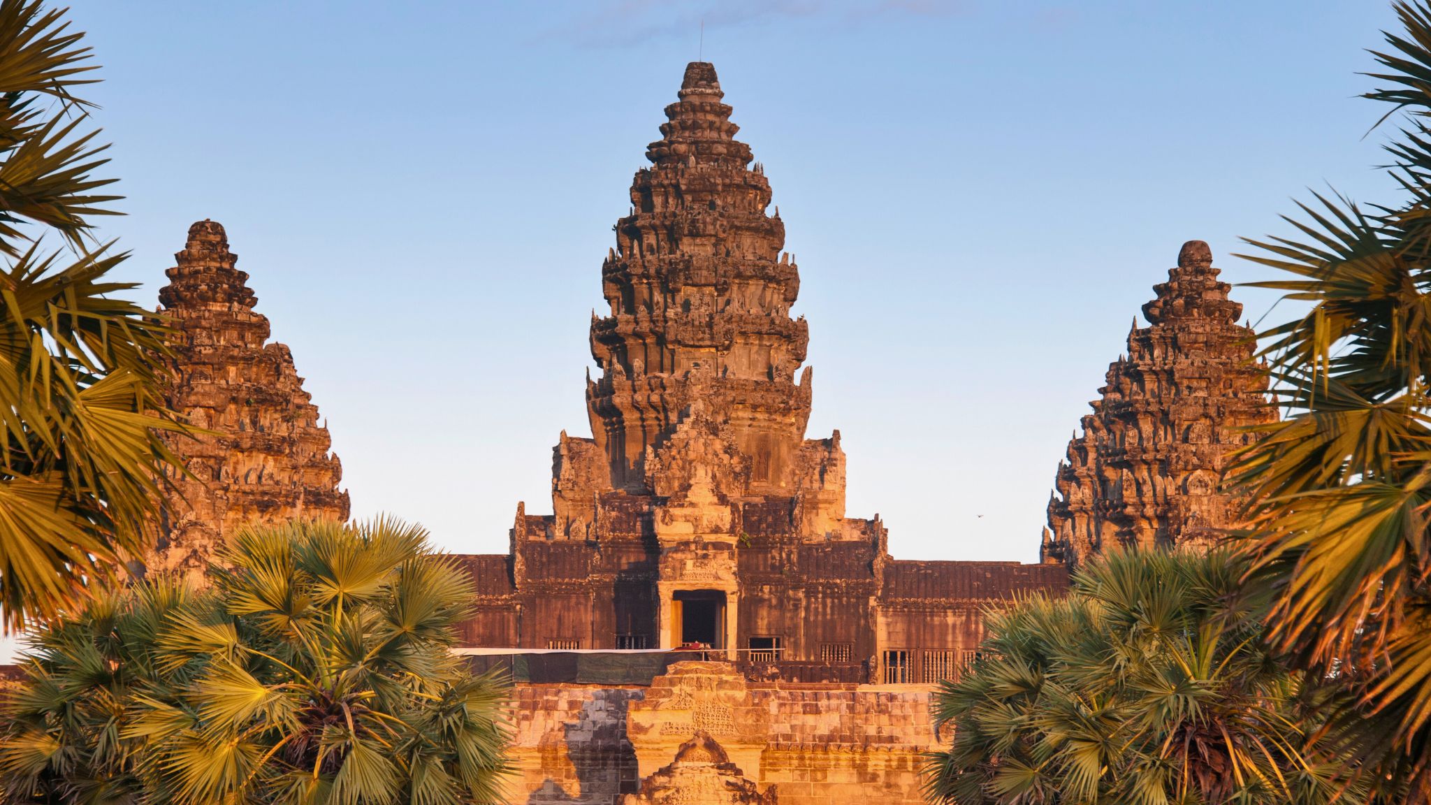 Day 2 Visit Magnificent Angkor Wat, The Largest Religious Monument In The World
