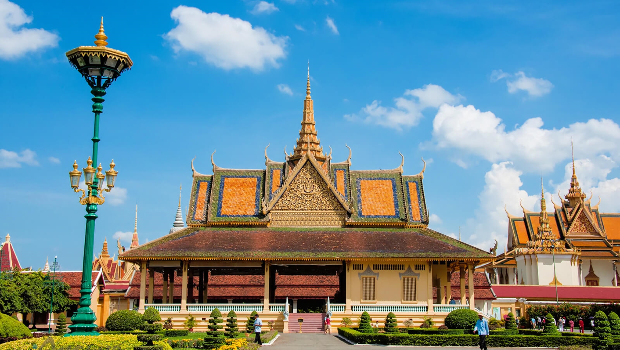 Royal Palace Represent Khmer And European Influences
