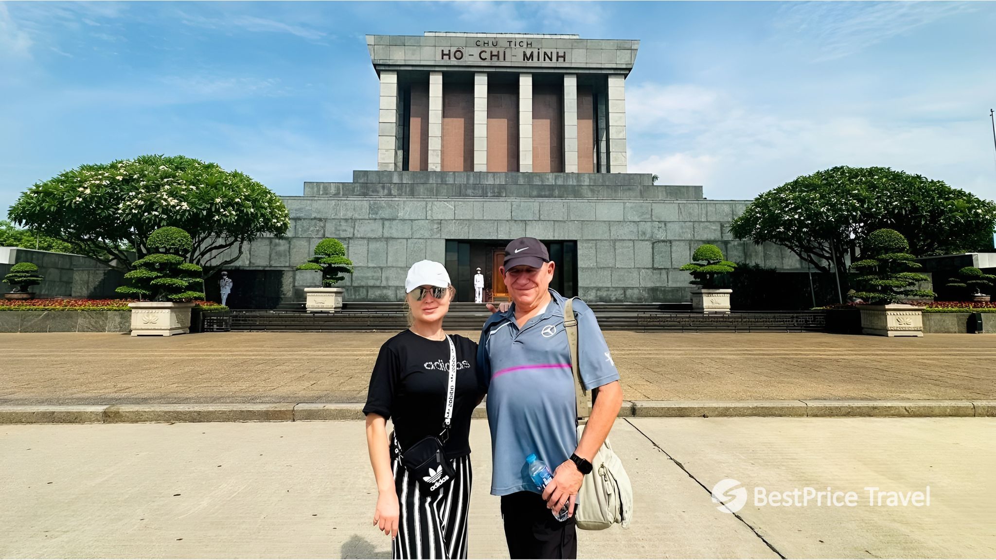 Day 8 Pay A Visit To Ho Chi Minh Mausoleum