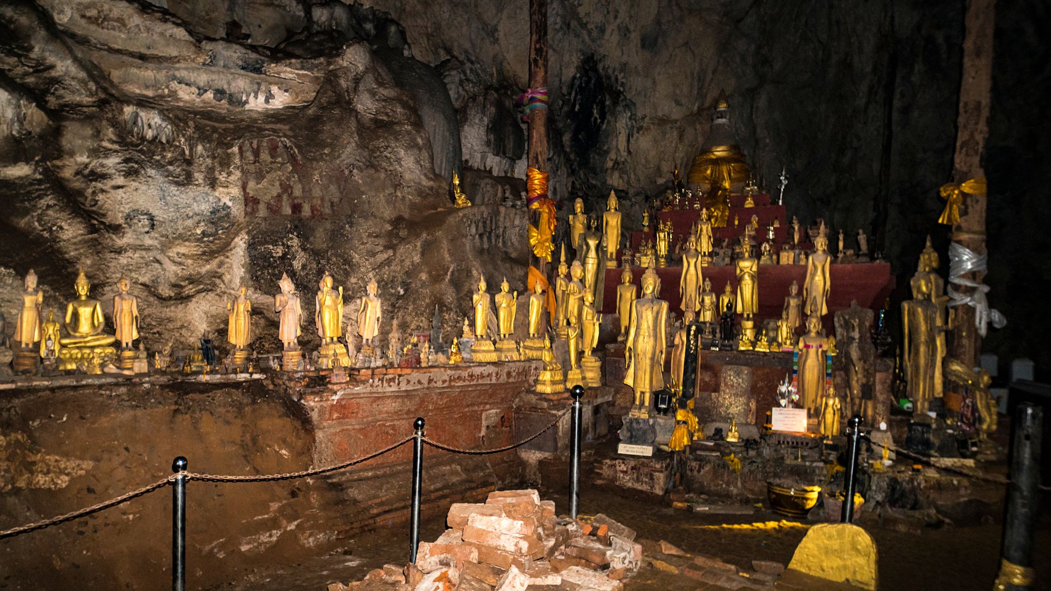 Day 5 Admire Thousands Of Gold Lacquered Buddha Statues