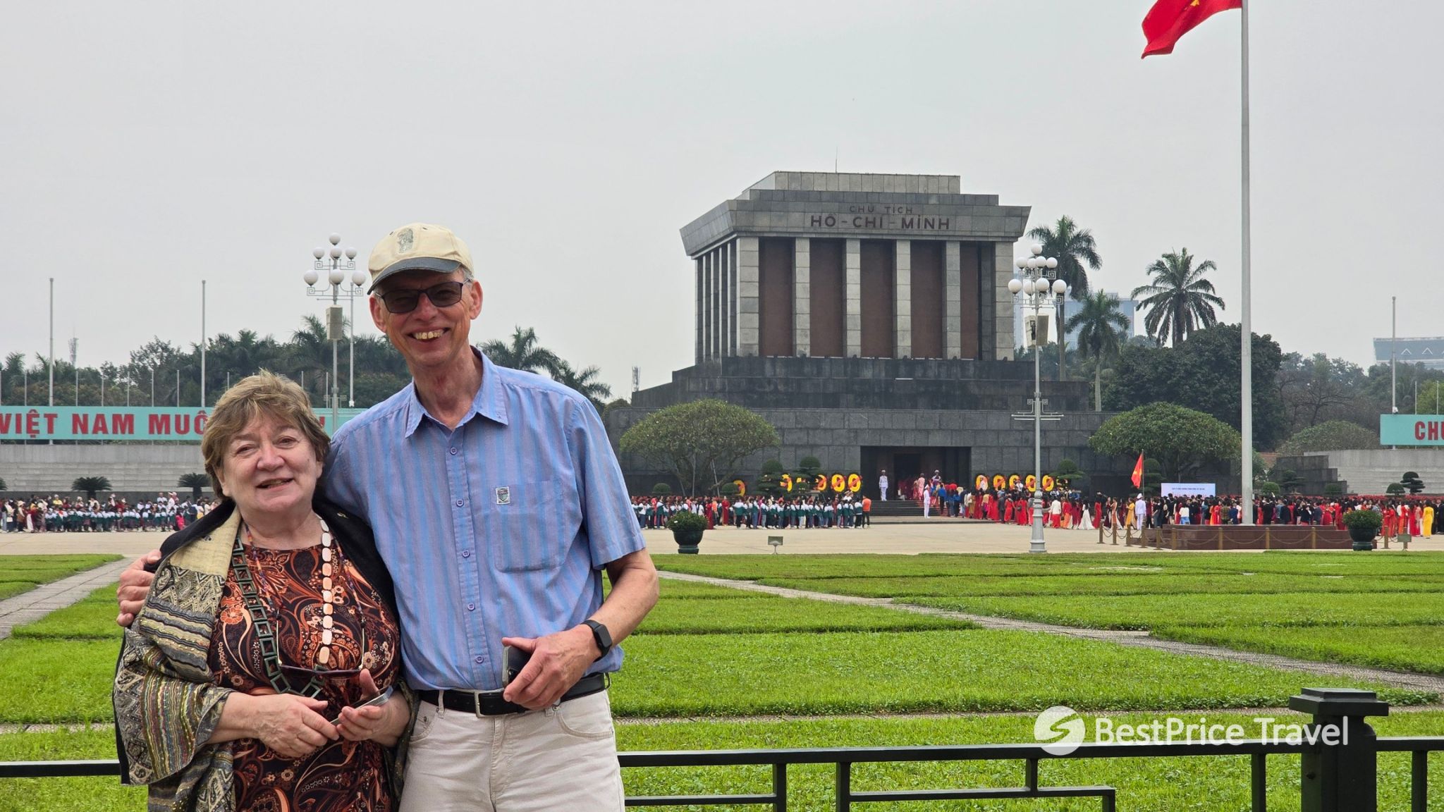 Day 2 Pay A Visit To Ho Chi Minh Mausoleum