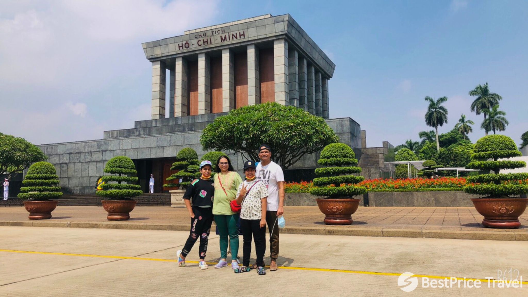 Day 2 Visit The Ho Chi Minh Mausoleum