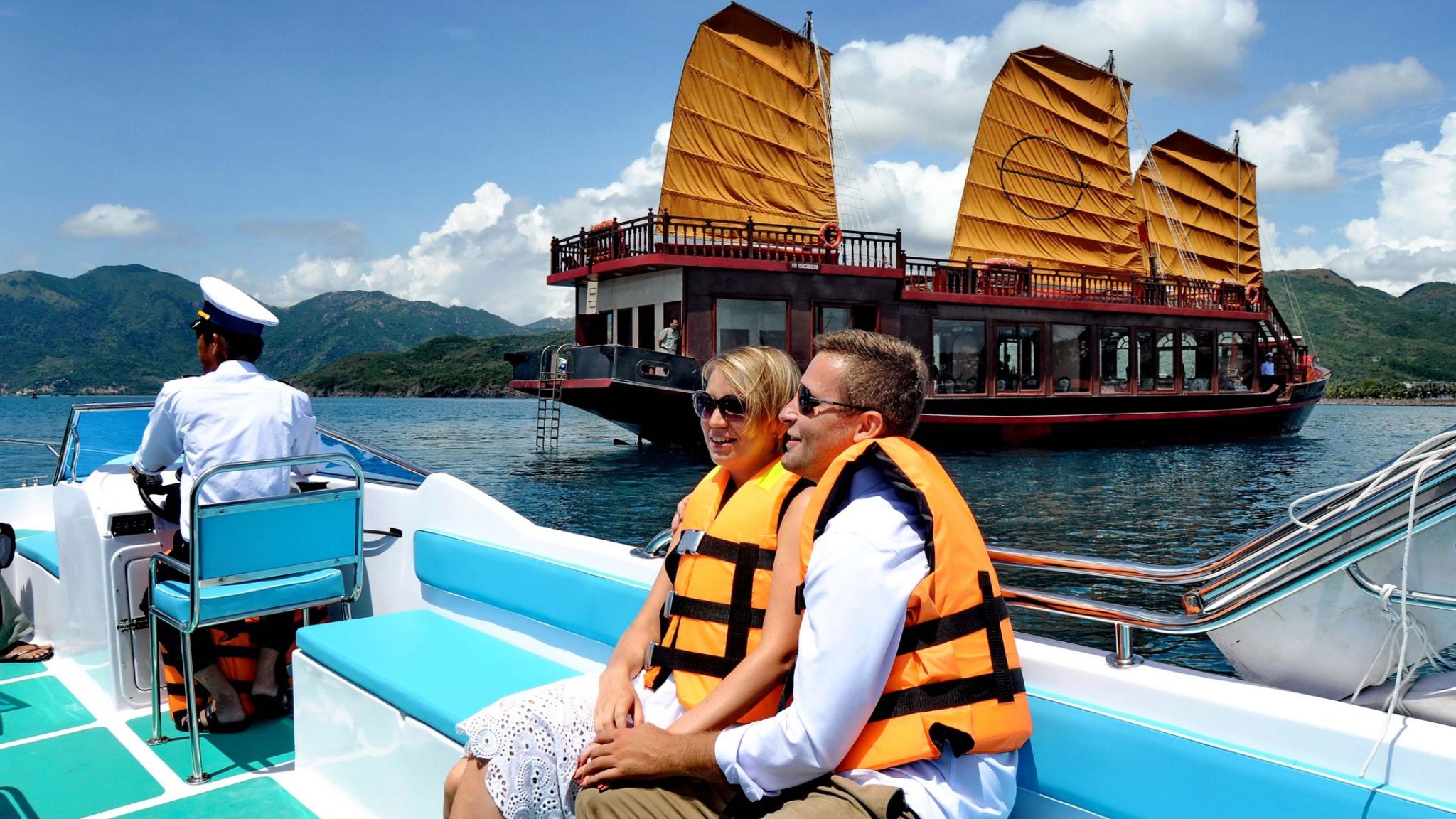 Day 11 Explore Nha Trang With Emperor Cruise