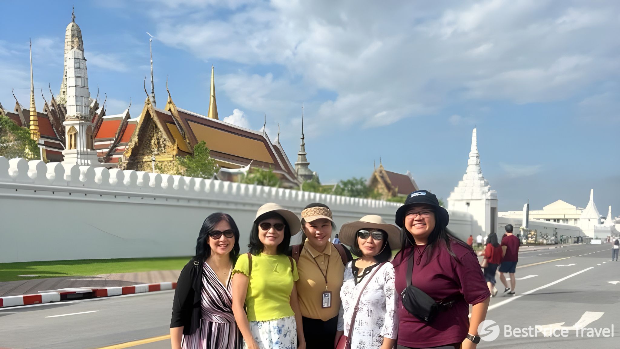 Day 2 Pay A Visit To The Grand Palace At The Heart Of Bangkok