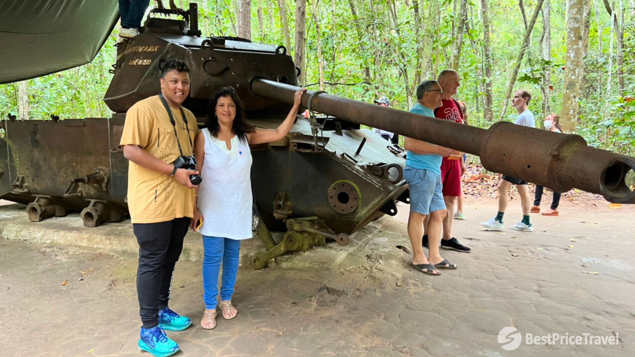 Day 9 Experience The History Of Cu Chi Tunnel