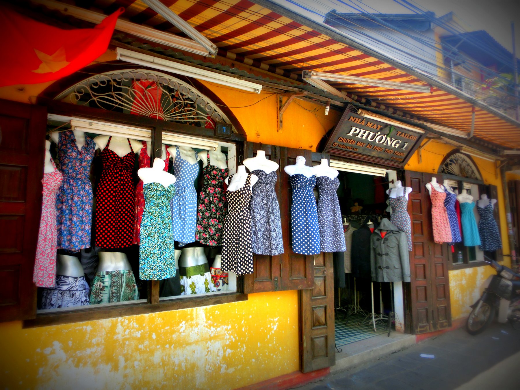 Clothing shop in Hoian